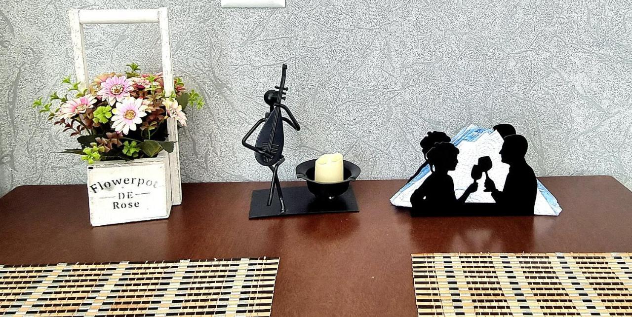 Kate'S Cozy Apartment Kutaisi Zewnętrze zdjęcie